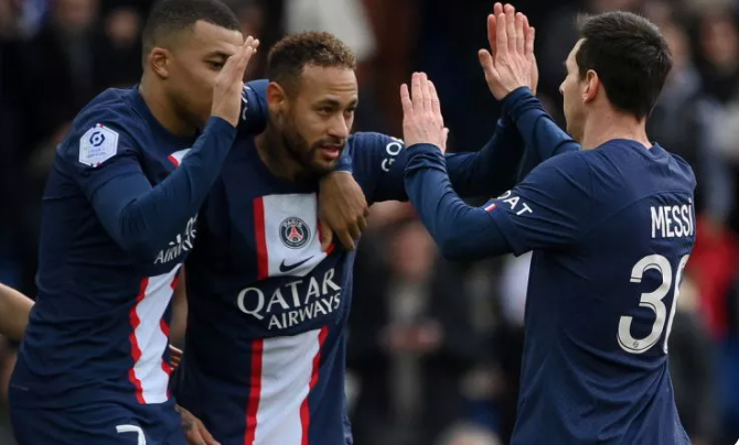 11 Faktorët Që Shpjegojnë Dominimin E PSG 11 Faktorët Që Shpjegojnë Dominimin E PSG
