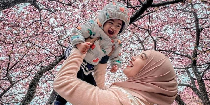 7 Potret Keseruan Ria Ricis Dan Moana Di Bali & Sumba: Liburan Lebaran Penuh Ceria 7 Potret Keseruan Ria Ricis Dan Moana Di Bali & Sumba: Liburan Lebaran Penuh Ceria