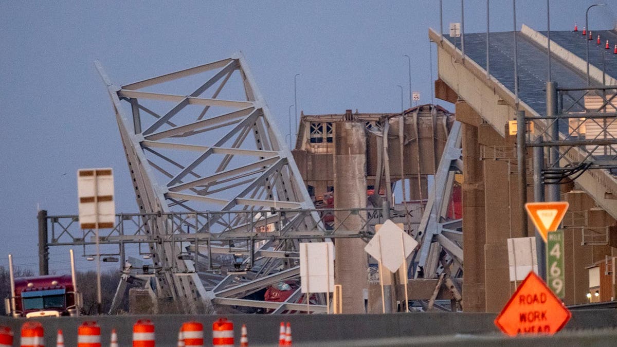 9 NYC Bridges Face Emergency Inspection After Baltimore Bridge Collapse 9 NYC Bridges Face Emergency Inspection After Baltimore Bridge Collapse
