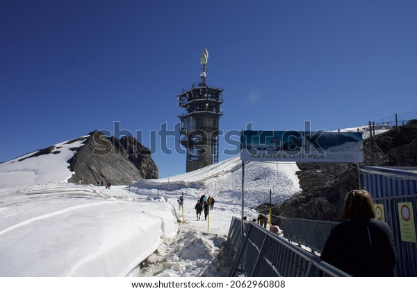 A Day In The Life: Exploring The Roles Of Chalet Girls In European Ski Resorts A Day In The Life: Exploring The Roles Of Chalet Girls In European Ski Resorts