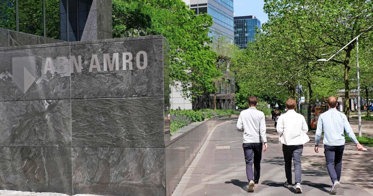 ABN AMRO Ziet Occasionverkopen Fors Toenemen: Analyse Van De Groei ABN AMRO Ziet Occasionverkopen Fors Toenemen: Analyse Van De Groei