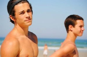 Actor Dylan Efron's Heroic Rescue In Miami Beach Actor Dylan Efron's Heroic Rescue In Miami Beach