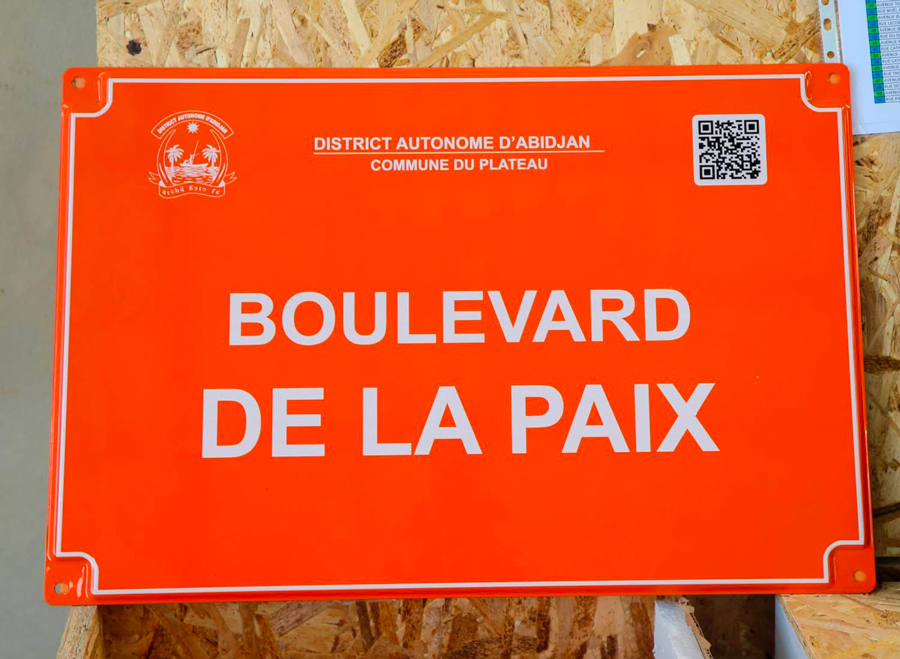 Adressage Du District D'Abidjan : Comment Identifier Les Numéros De Bâtiments
