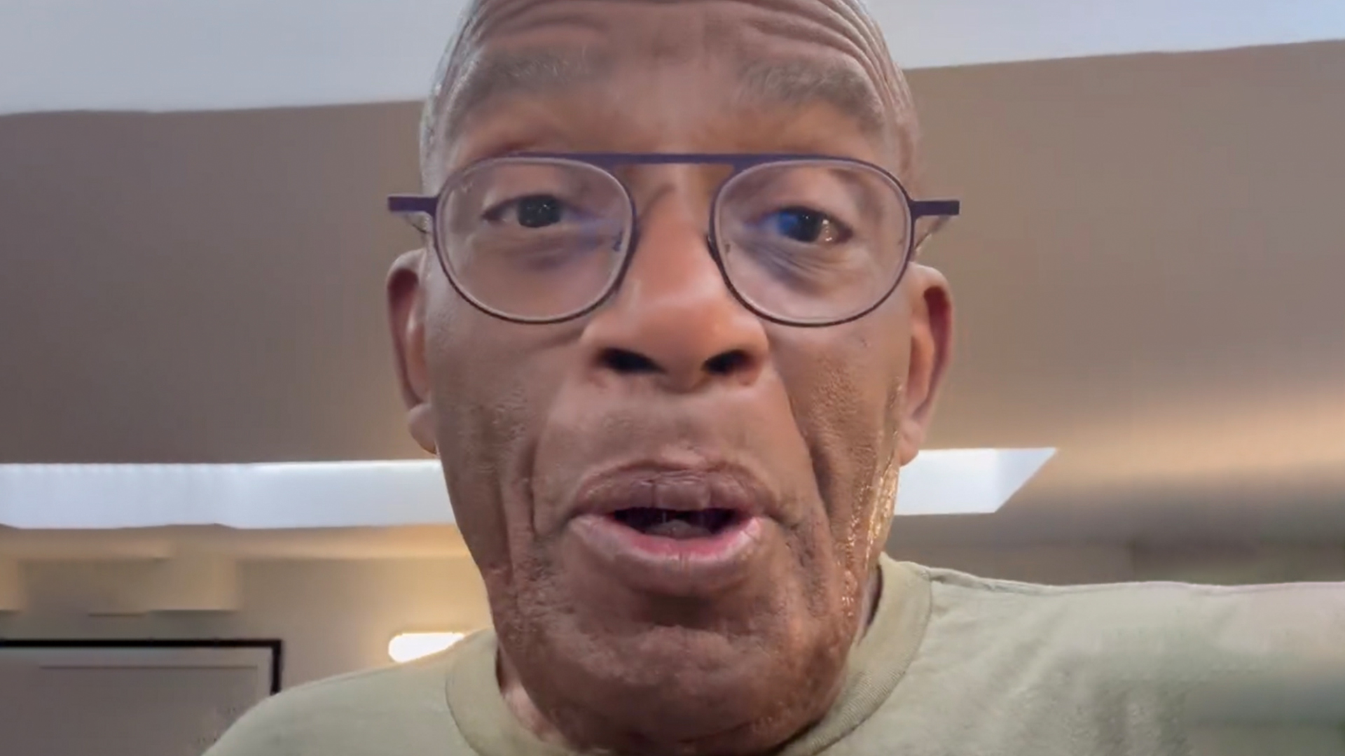 Al Roker Faces Backlash After Revealing Off-the-Record Conversation On Today Show Al Roker Faces Backlash After Revealing Off-the-Record Conversation On Today Show