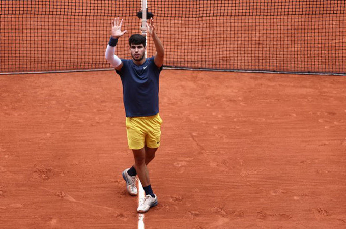 Alcaraz Confident, Swiatek Struggles: French Open Outlook Alcaraz Confident, Swiatek Struggles: French Open Outlook