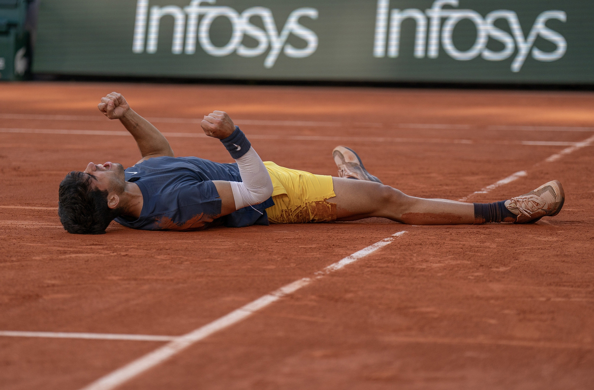 Alcaraz's Soaring Confidence Vs. Swiatek's French Open Challenges Alcaraz's Soaring Confidence Vs. Swiatek's French Open Challenges