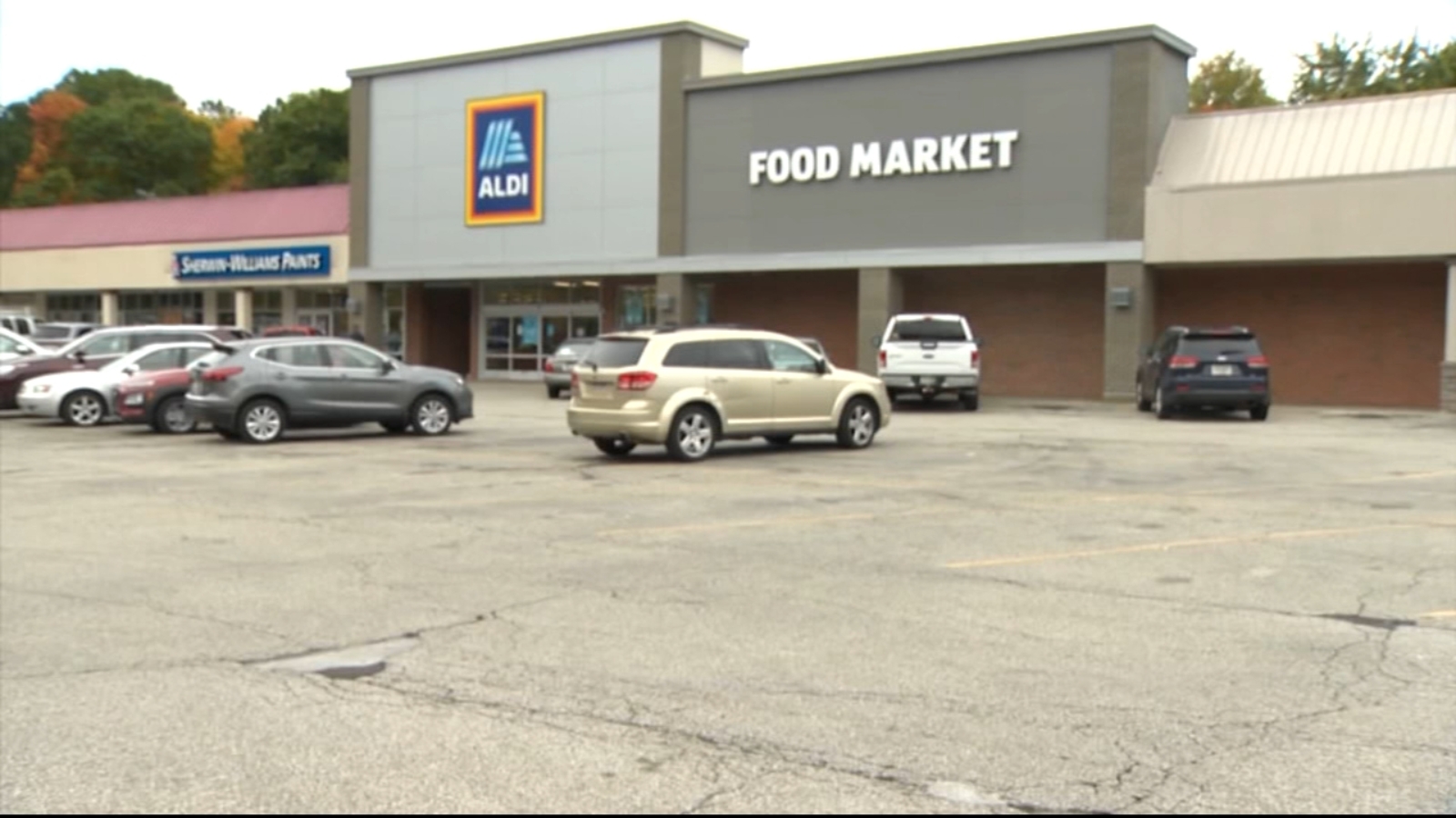 Aldi Issues Recall For Shredded Cheese Packets - Check Your Pantry Aldi Issues Recall For Shredded Cheese Packets - Check Your Pantry