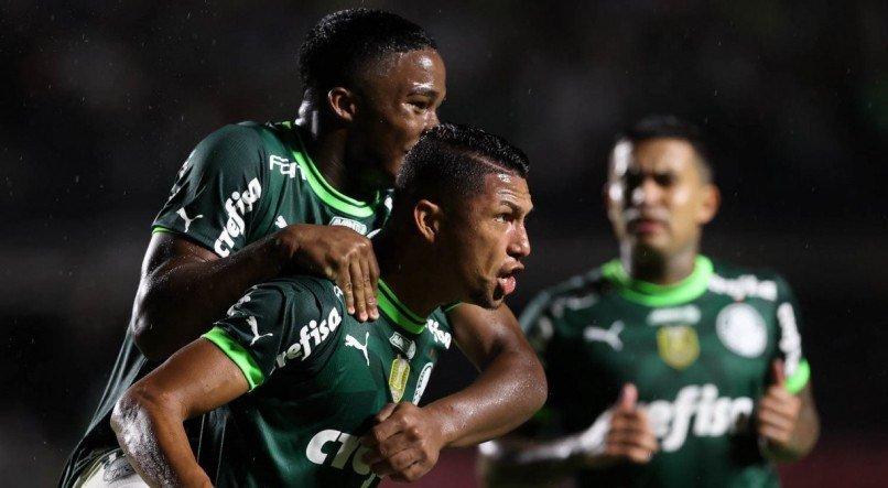 Altitude E Enjoo: Estêvão Deixa O Jogo Do Palmeiras Altitude E Enjoo: Estêvão Deixa O Jogo Do Palmeiras