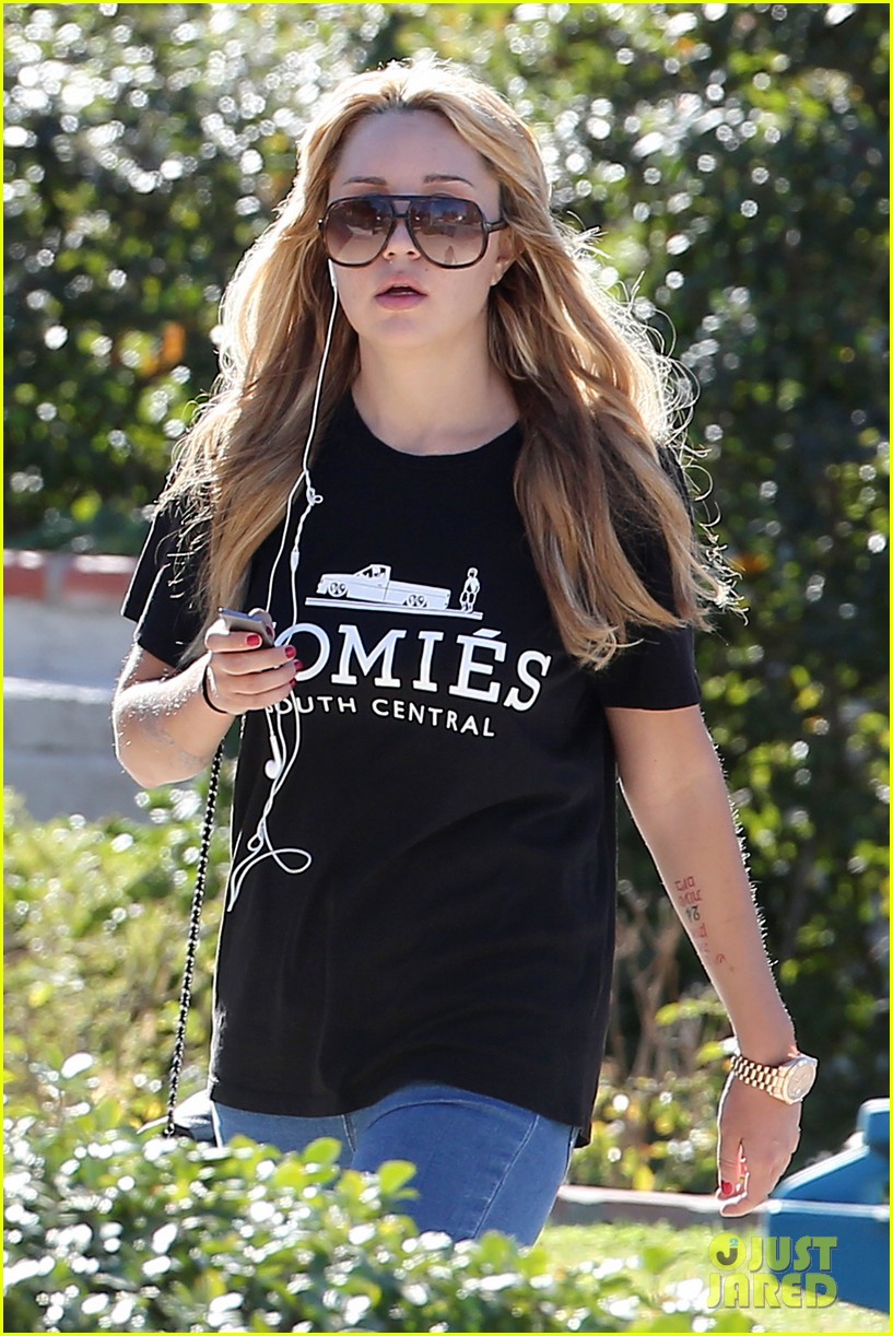 Amanda Bynes Steps Out: OnlyFans Launch And Recent Photos Amanda Bynes Steps Out: OnlyFans Launch And Recent Photos
