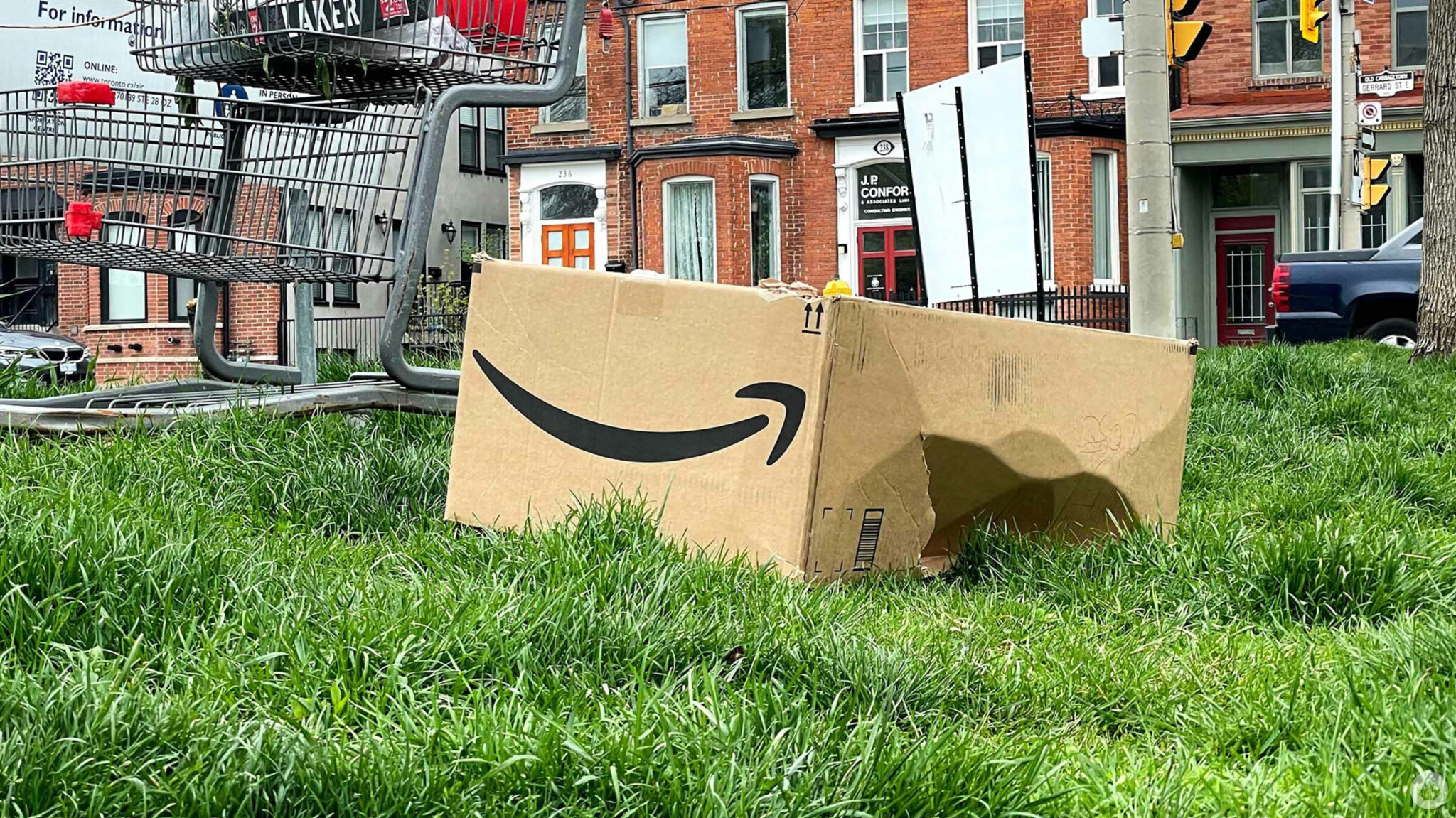 Amazon Faces Union Challenge Over Quebec Warehouse Closures Amazon Faces Union Challenge Over Quebec Warehouse Closures