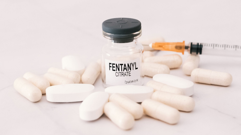 Analysis: Attorney General's Fake Fentanyl Presentation Analysis: Attorney General's Fake Fentanyl Presentation