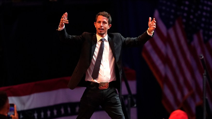 Analysis: Tony Hinchcliffe's Poorly Received WWE Report Segment Analysis: Tony Hinchcliffe's Poorly Received WWE Report Segment