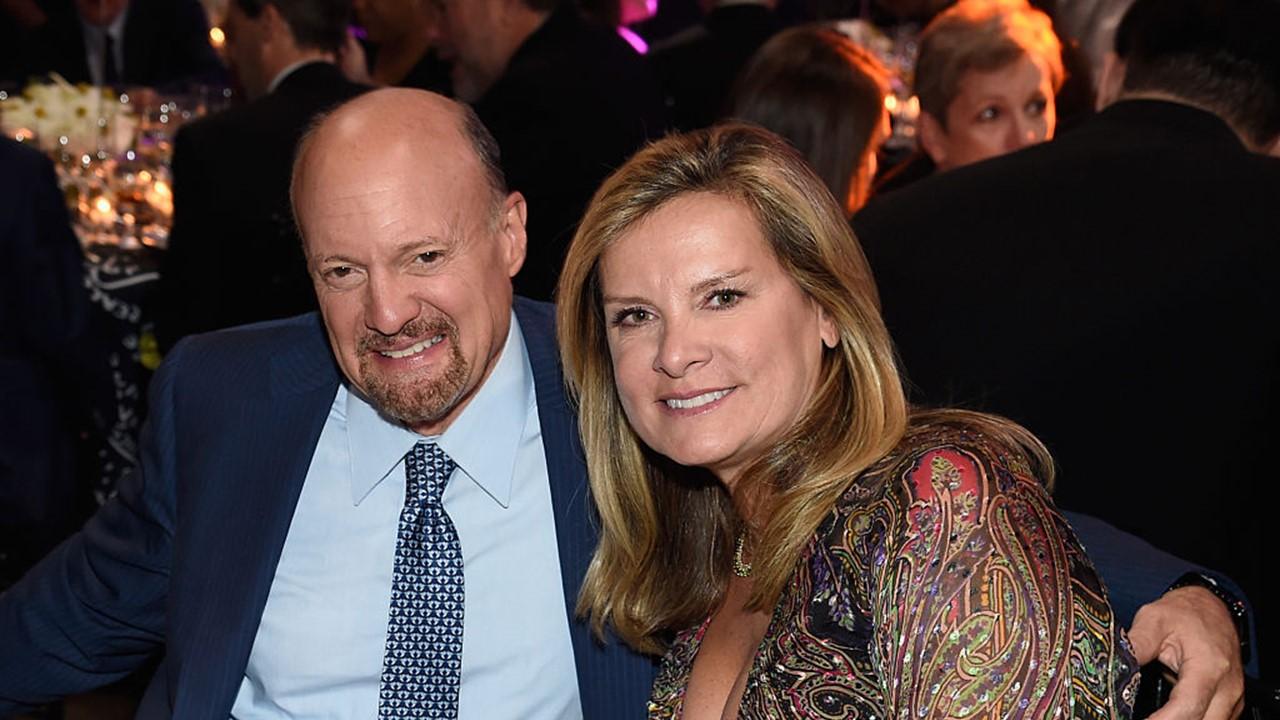 Analyzing CoreWeave (CRWV): Jim Cramer's Perspective And Market Implications Analyzing CoreWeave (CRWV): Jim Cramer's Perspective And Market Implications