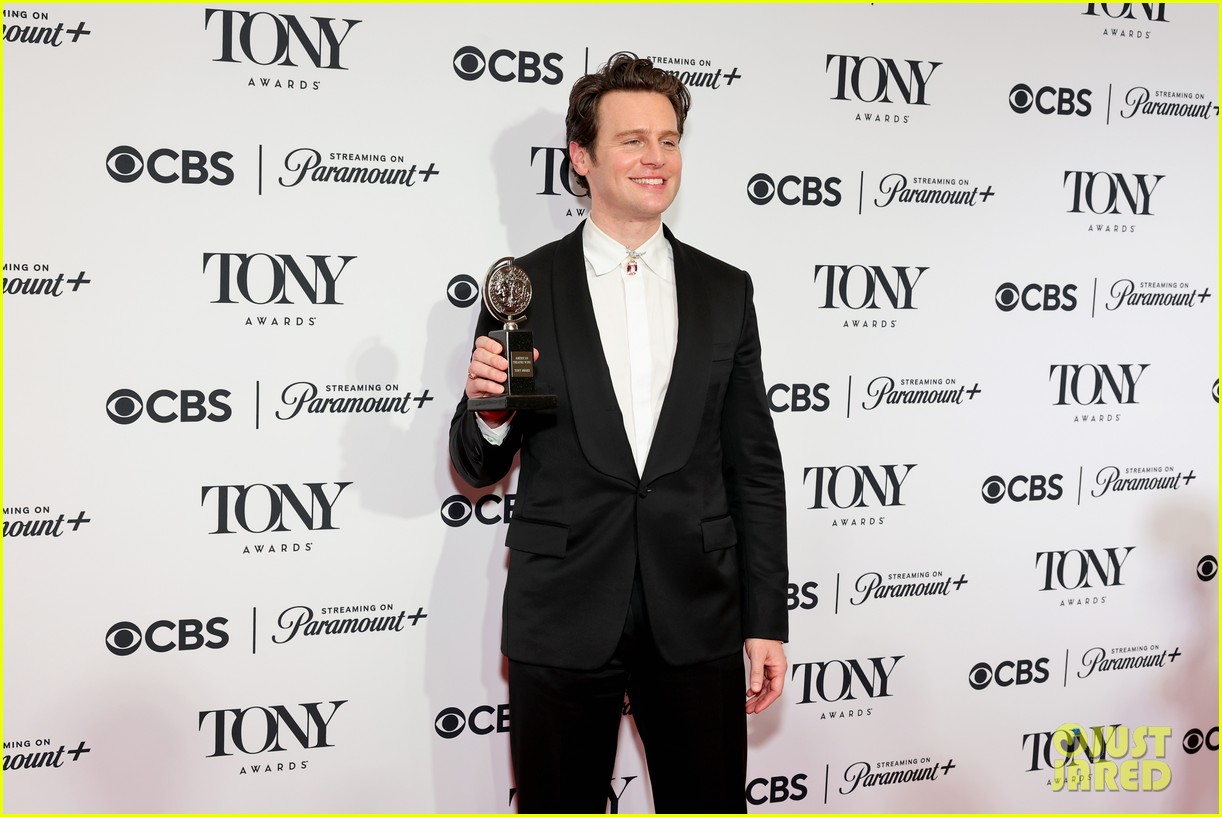 Analyzing Jonathan Groff's Chances At A Tony Award For Analyzing Jonathan Groff's Chances At A Tony Award For
