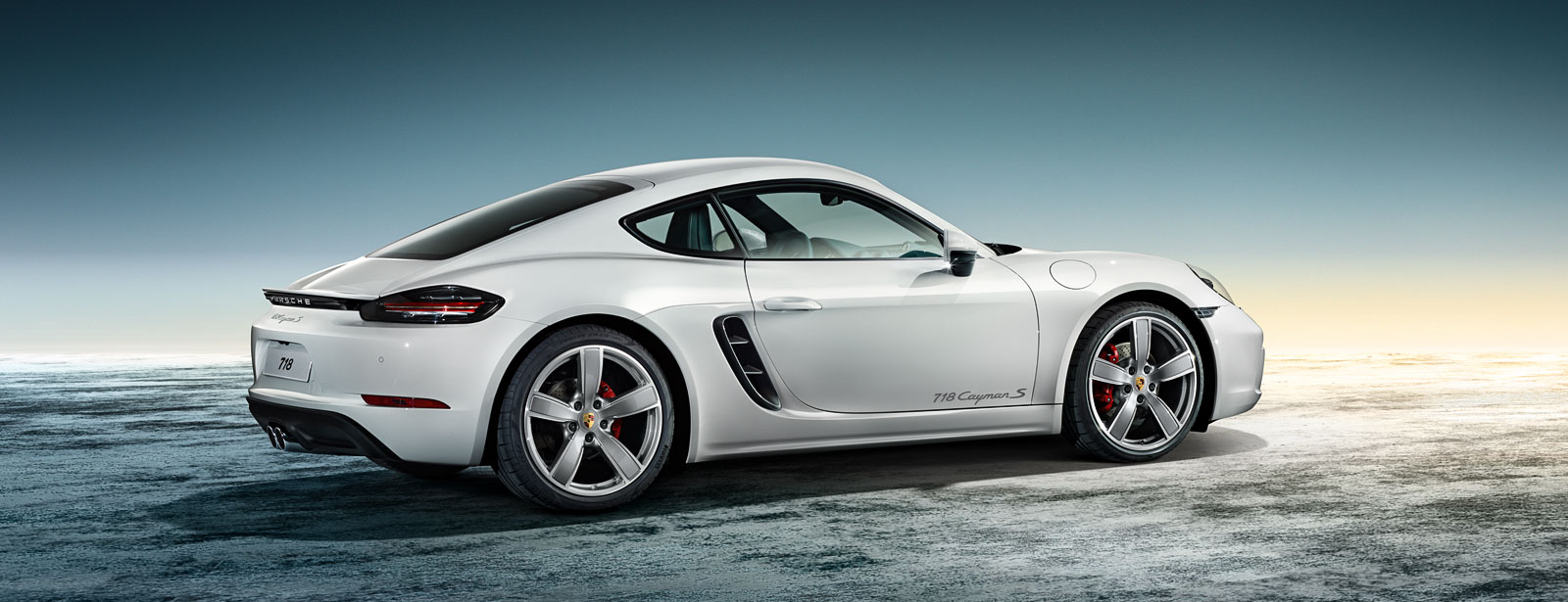 Analyzing The Performance Of BMW And Porsche In The Competitive Chinese Market Analyzing The Performance Of BMW And Porsche In The Competitive Chinese Market