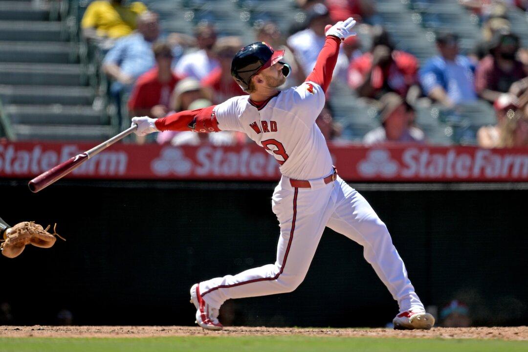 Angels Defeat Padres: Ward's Grand Slam Secures Victory Angels Defeat Padres: Ward's Grand Slam Secures Victory