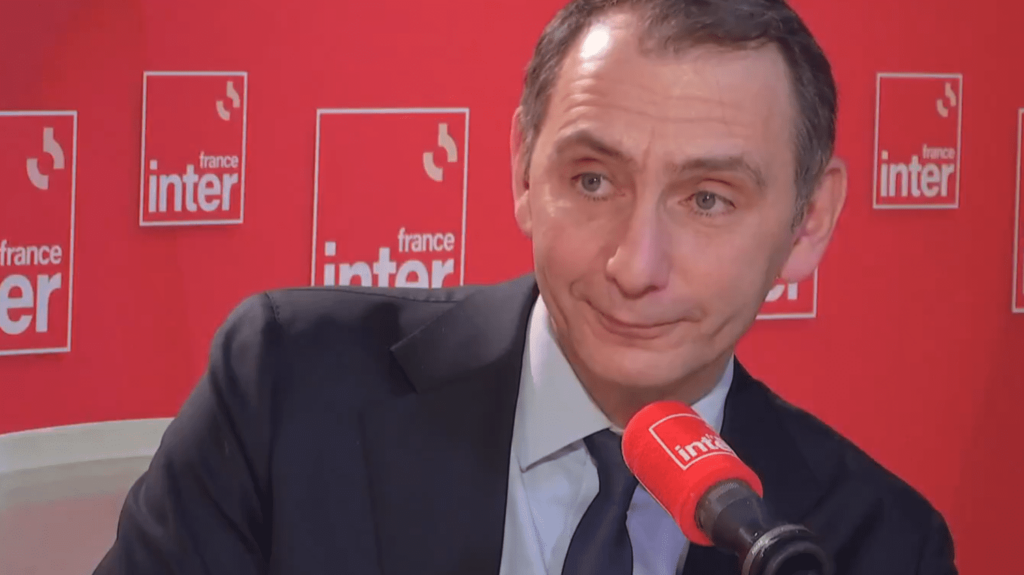 ArcelorMittal En Russie Le 9 Mai 2025 : L'analyse De Laurent Jacobelli Sur Franceinfo ArcelorMittal En Russie Le 9 Mai 2025 : L'analyse De Laurent Jacobelli Sur Franceinfo