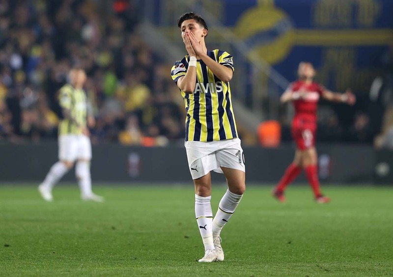 Arda Güler'i Sevindirecek: Real Madrid'in Yeni Teknik Direktörü Kim Olacak? Arda Güler'i Sevindirecek: Real Madrid'in Yeni Teknik Direktörü Kim Olacak?