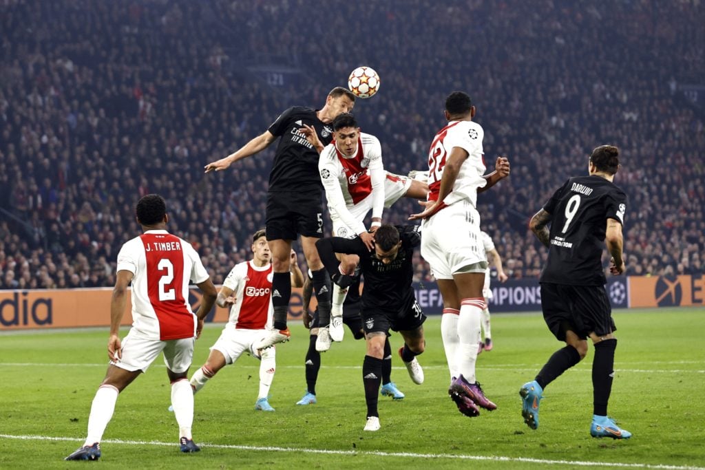 Arsenal Defender Earns Ten Hag's Respect After Real Madrid Match Arsenal Defender Earns Ten Hag's Respect After Real Madrid Match