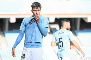 Arsenal Transfers: Striker's Preference For Gunners Amidst Tottenham's £58m Bid Arsenal Transfers: Striker's Preference For Gunners Amidst Tottenham's £58m Bid