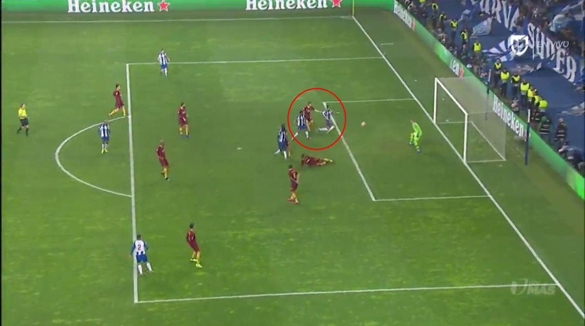 AS Roma Învinge FC Porto Și Se Califică În Optimile Europa League AS Roma Învinge FC Porto Și Se Califică În Optimile Europa League