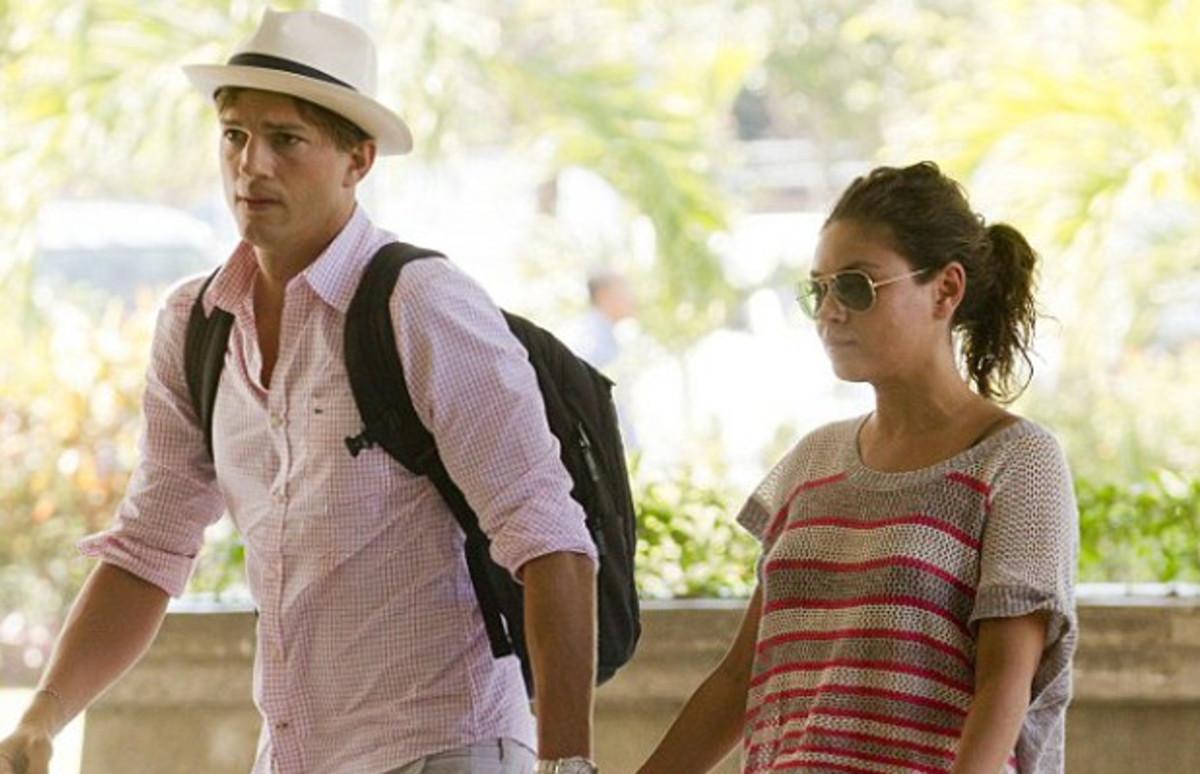 Ashton Kutcher And Mila Kunis' Romanian Family Vacation Amidst Marriage Rumors Ashton Kutcher And Mila Kunis' Romanian Family Vacation Amidst Marriage Rumors