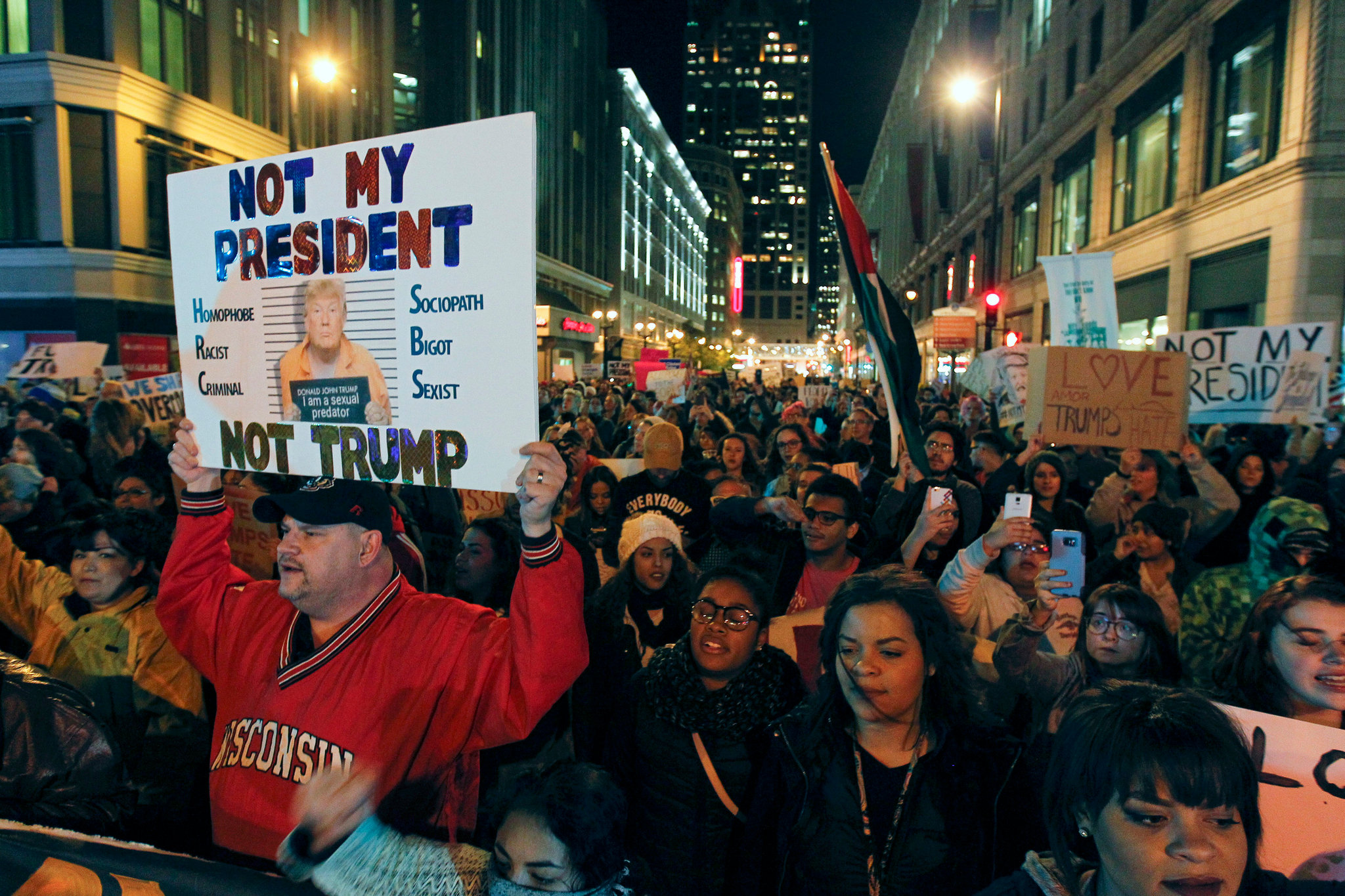 Australia Election: Anti-Trump Sentiment Takes Center Stage Australia Election: Anti-Trump Sentiment Takes Center Stage