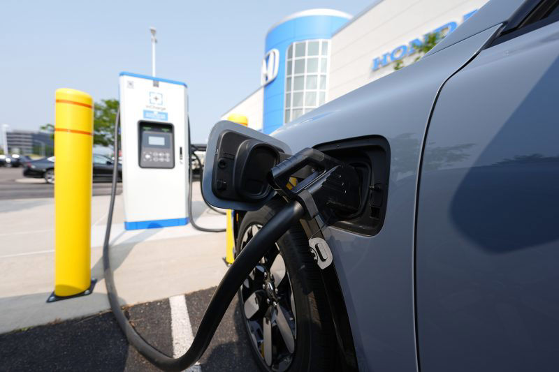 Auto Dealers Double Down On Opposition To Electric Vehicle Regulations