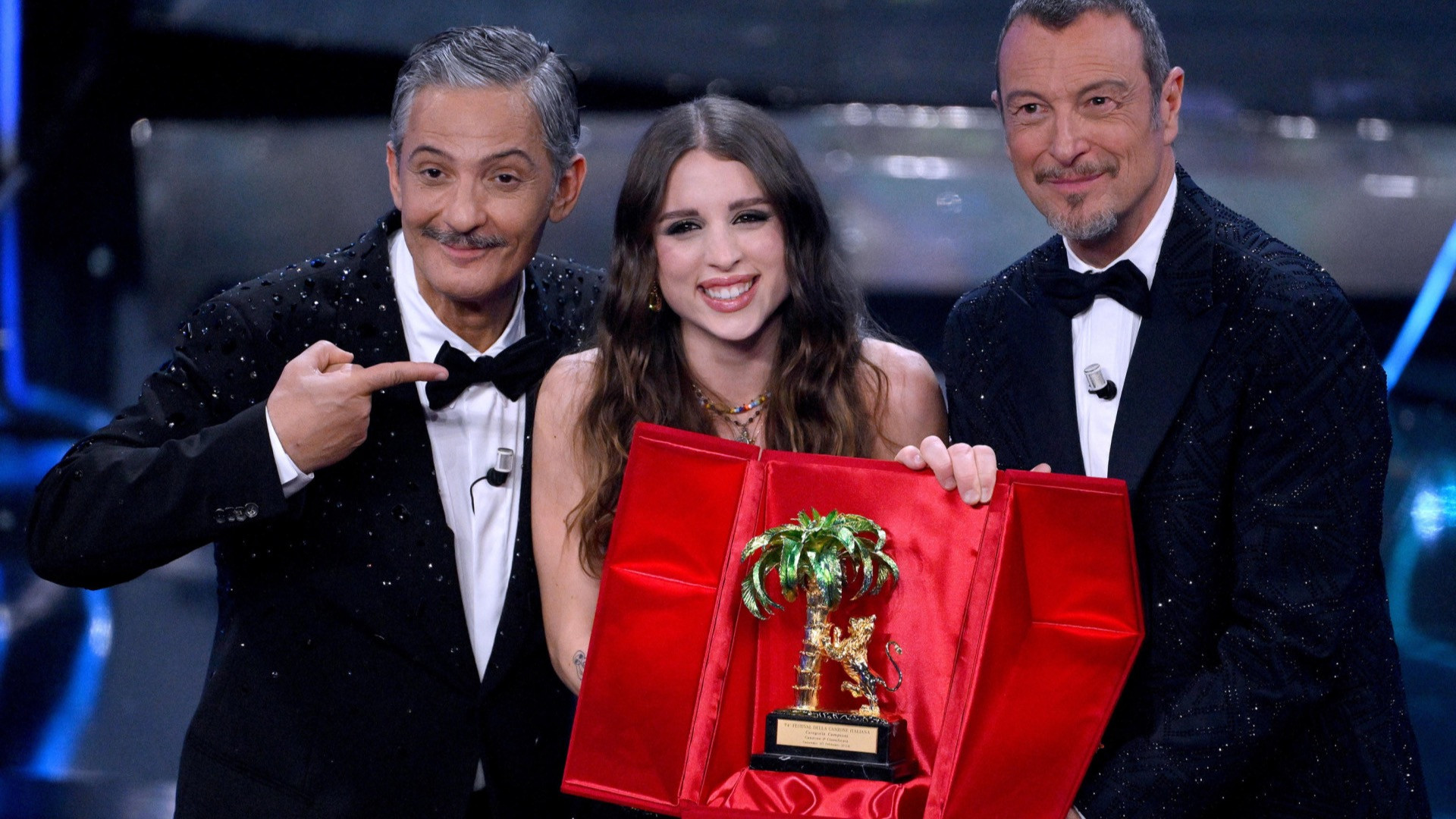 Bando Aperto Per Il Festival Di Sanremo 2026: Opportunità Per Le Televisioni Bando Aperto Per Il Festival Di Sanremo 2026: Opportunità Per Le Televisioni