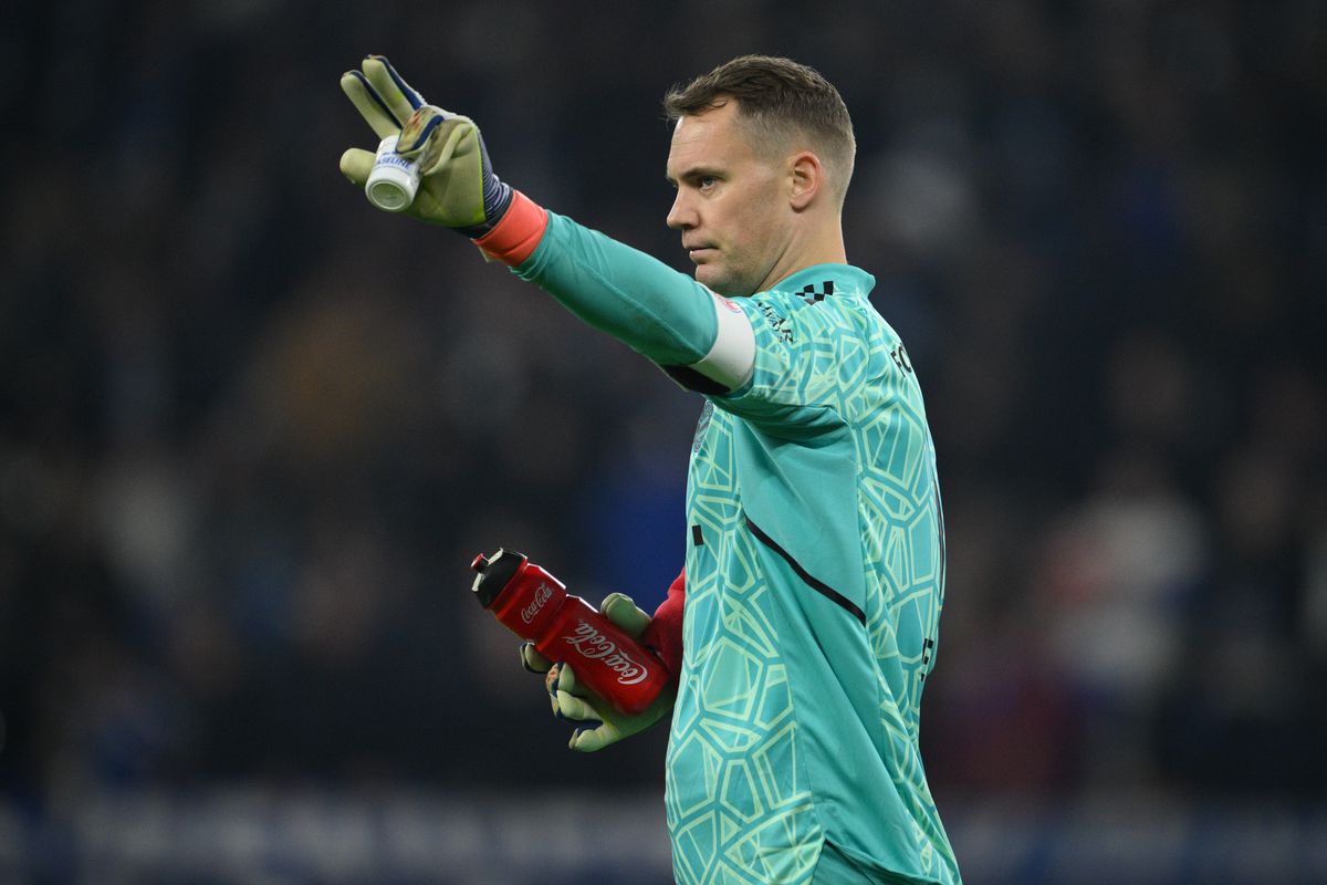 Bayern Faces Goalkeeping Crisis After Neuer Injury Update Bayern Faces Goalkeeping Crisis After Neuer Injury Update