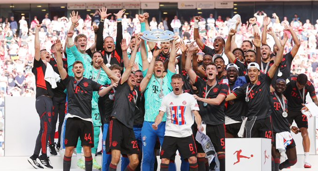 Bayern Secure Bundesliga Crown: Muller's Emotional Home Send-Off Bayern Secure Bundesliga Crown: Muller's Emotional Home Send-Off