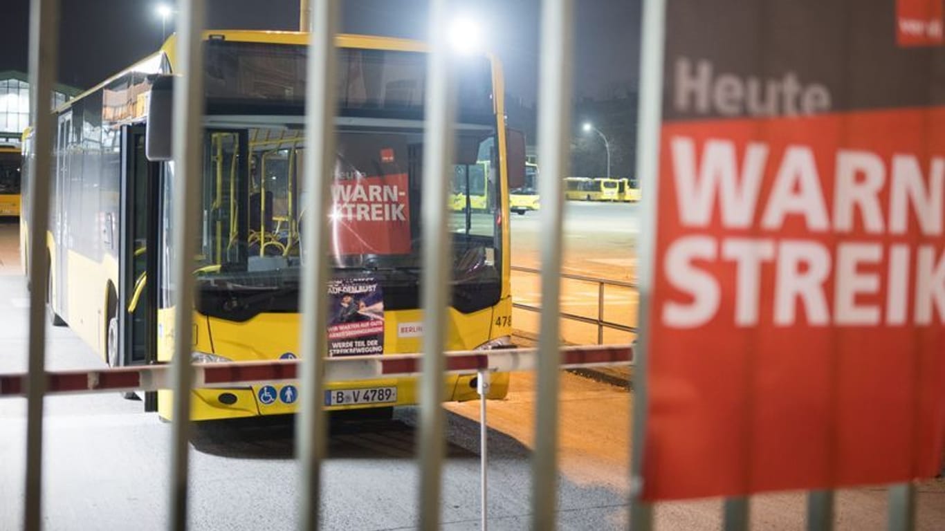 Berlin BVG Streik: Was Bedeuten Die Arbeitskämpfe Für Pendler? Berlin BVG Streik: Was Bedeuten Die Arbeitskämpfe Für Pendler?