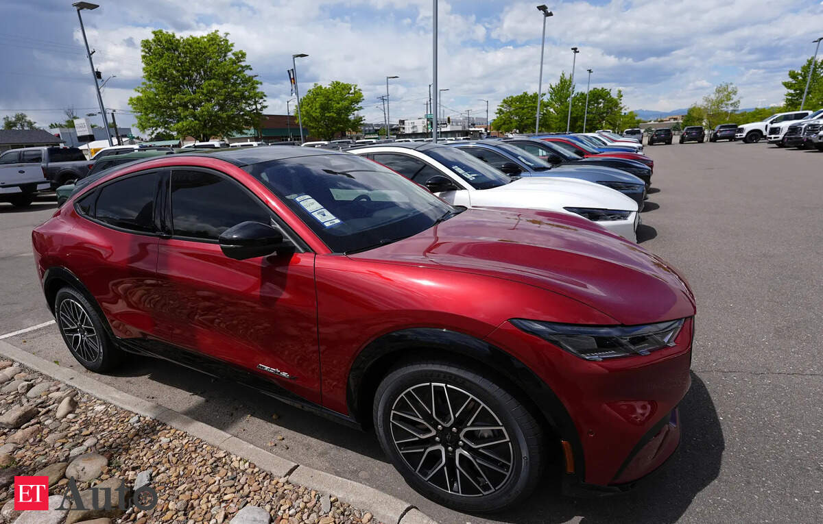 Beyond BMW And Porsche: Understanding The Broader Challenges In The Chinese Car Market Beyond BMW And Porsche: Understanding The Broader Challenges In The Chinese Car Market