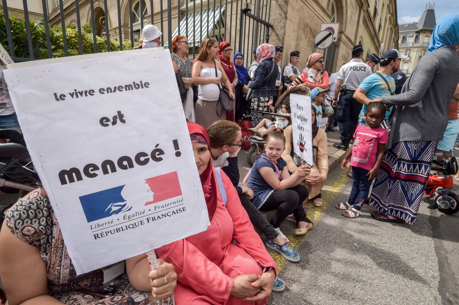 Bourg-en-Bresse : Amélioration De La Solidarité Envers Les Demandeurs D'asile Bourg-en-Bresse : Amélioration De La Solidarité Envers Les Demandeurs D'asile