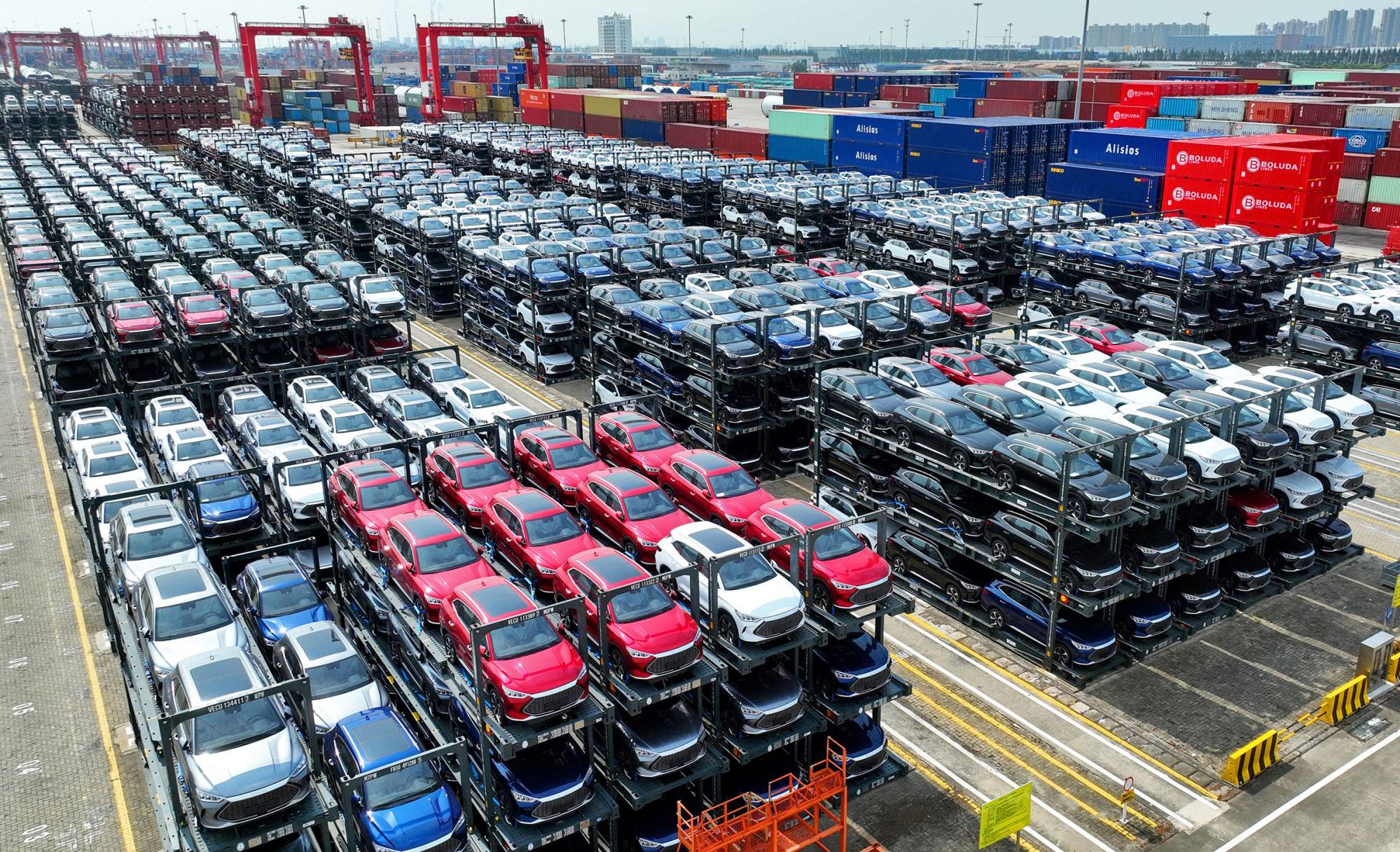 Brazil's Electric Vehicle Market: BYD's Expansion And Ford's Shrinking Share Brazil's Electric Vehicle Market: BYD's Expansion And Ford's Shrinking Share