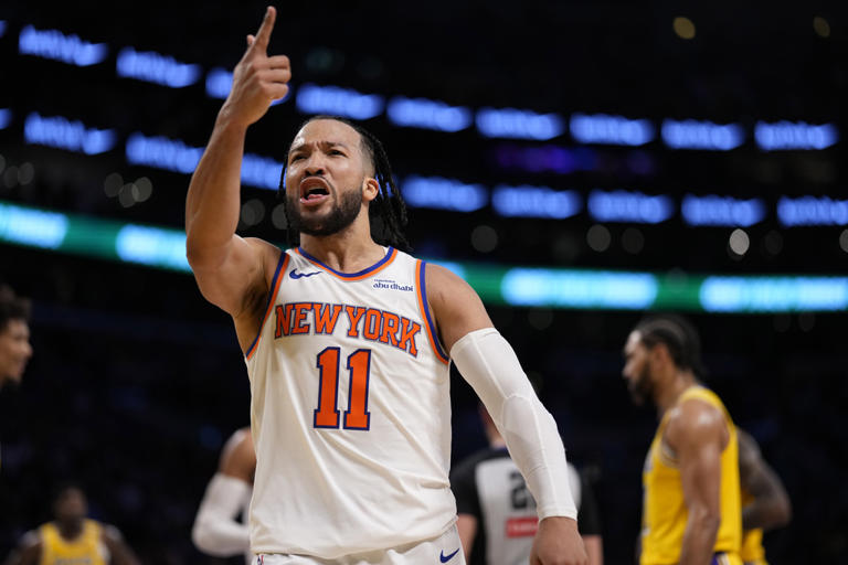Brunson's Ankle Sprain: Sunday Return Expected After Month-Long Absence Brunson's Ankle Sprain: Sunday Return Expected After Month-Long Absence