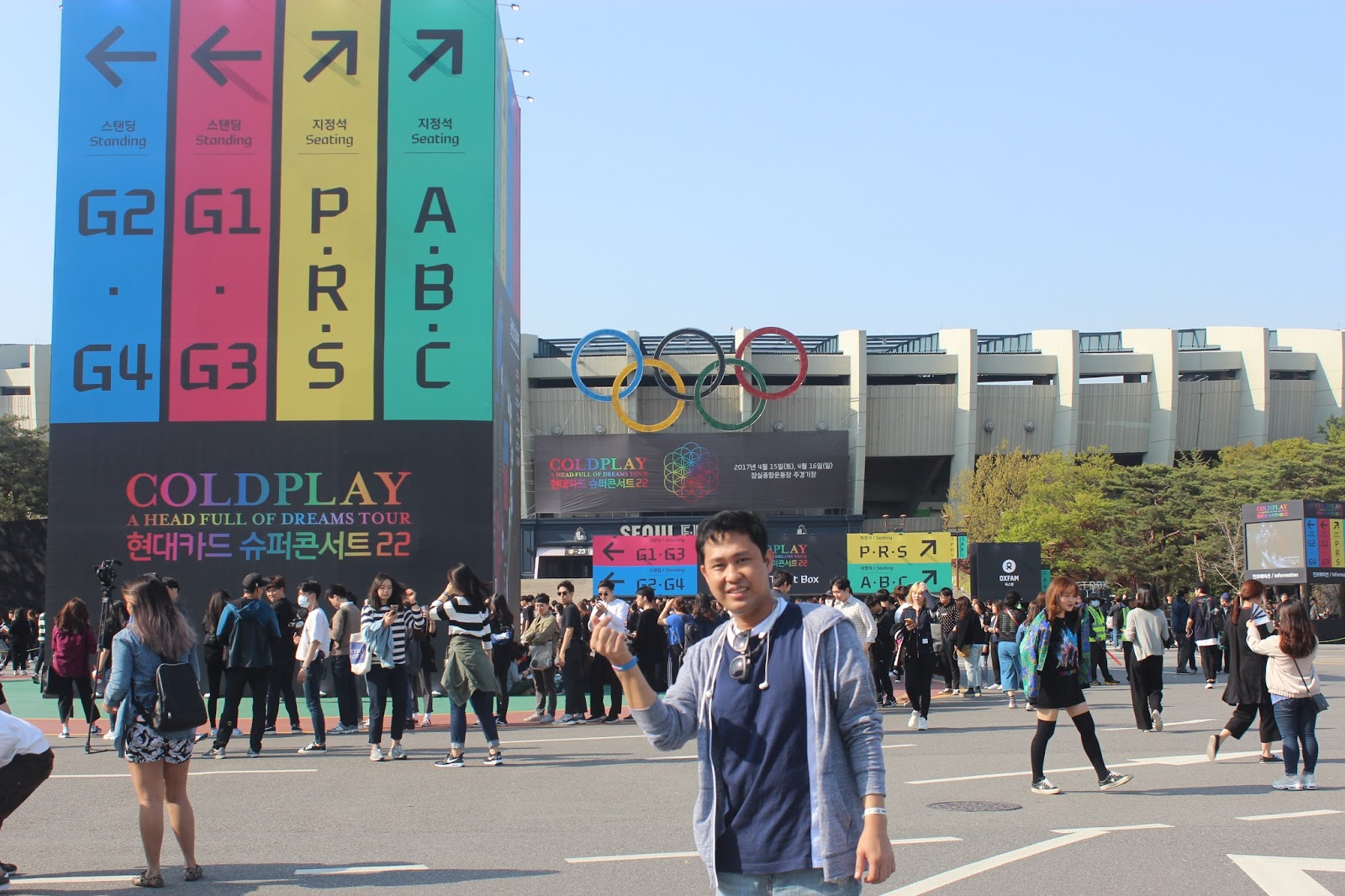BTS Jin's Promise: A Speedy Return After Coldplay Seoul Concert Appearance BTS Jin's Promise: A Speedy Return After Coldplay Seoul Concert Appearance