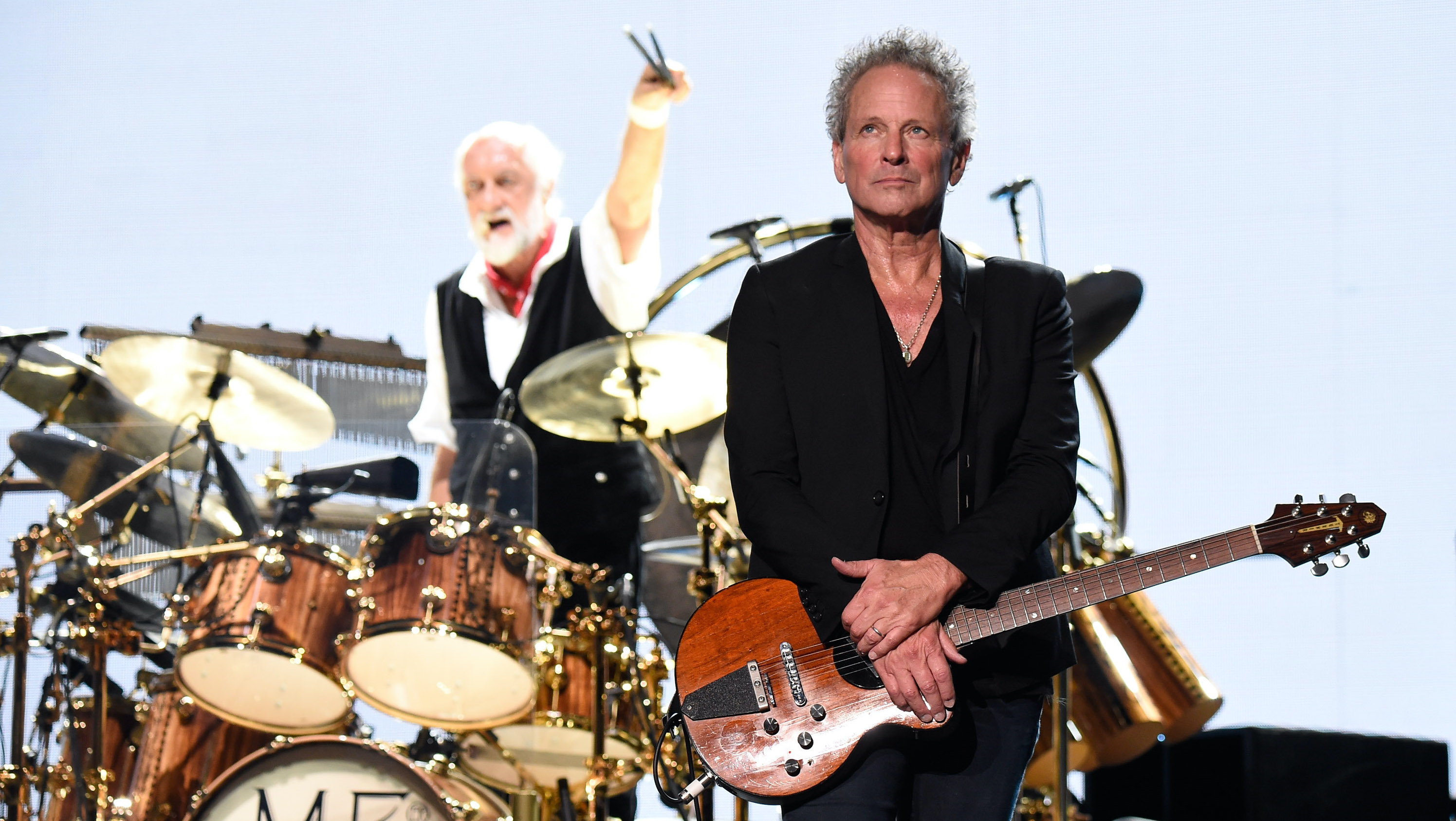 Buckingham And Fleetwood Collaboration: A Studio Reunion Buckingham And Fleetwood Collaboration: A Studio Reunion