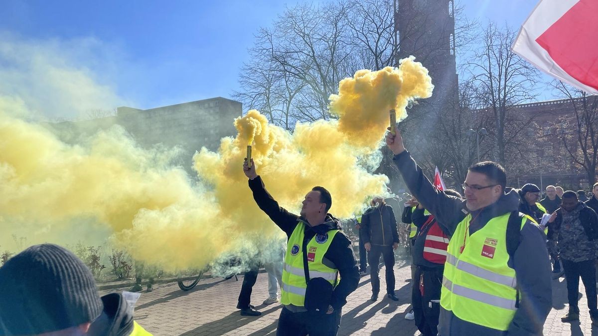 BVG-Streik In Berlin: Fahrgäste Kalt Erwischt BVG-Streik In Berlin: Fahrgäste Kalt Erwischt