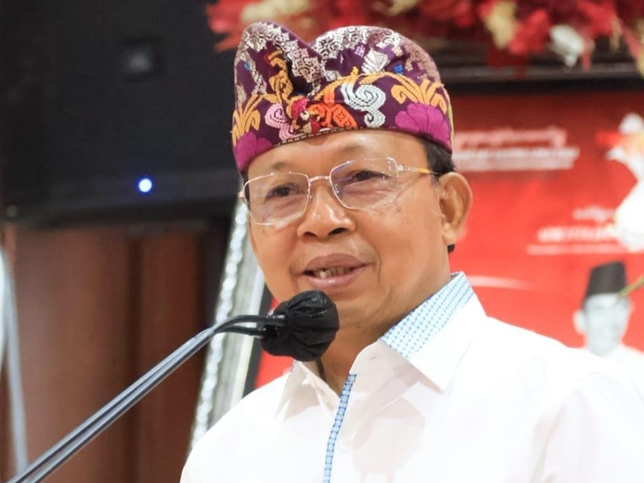 Canang Bali: Gubernur Koster Tolak Pengaruhnya Pada Inflasi Canang Bali: Gubernur Koster Tolak Pengaruhnya Pada Inflasi