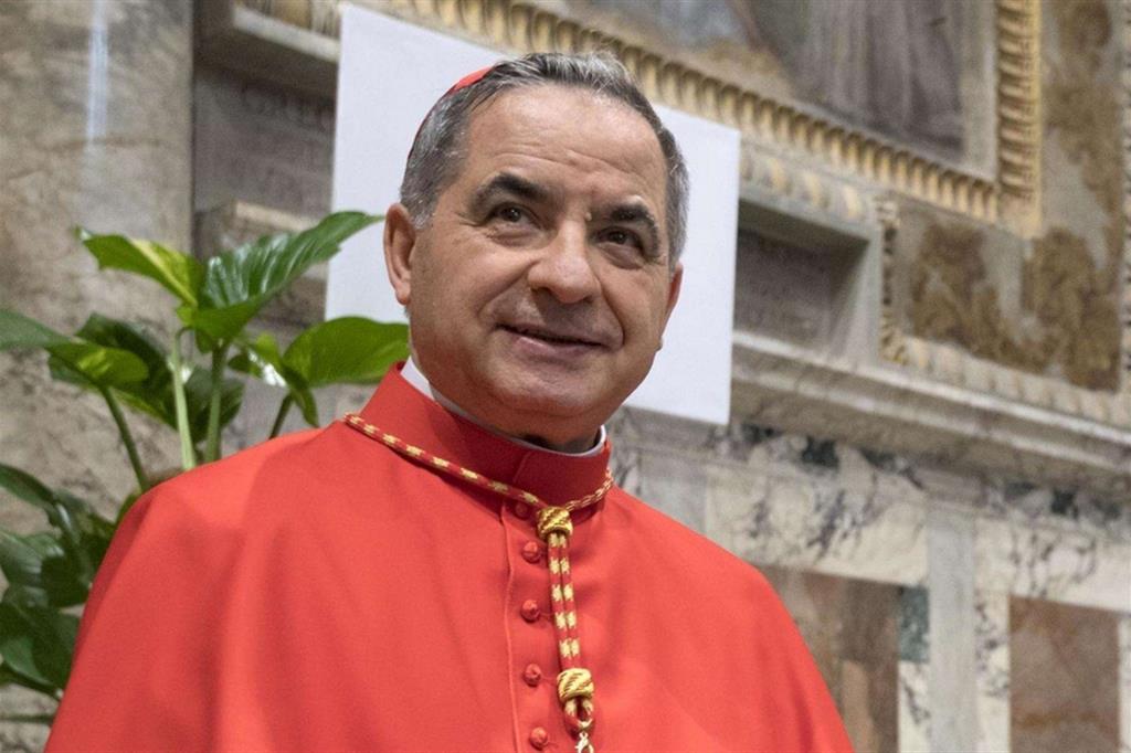 Cardinale Becciu: Il Papa Non Ha Ancora Deciso Sulle Dimissioni Cardinale Becciu: Il Papa Non Ha Ancora Deciso Sulle Dimissioni
