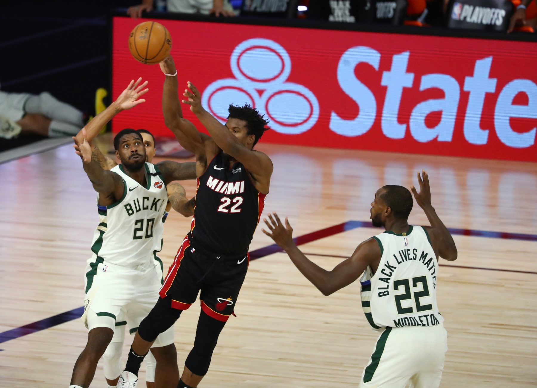 Cavaliers Vs. Heat Game 2: Where To Watch The NBA Playoffs Online & On TV Cavaliers Vs. Heat Game 2: Where To Watch The NBA Playoffs Online & On TV