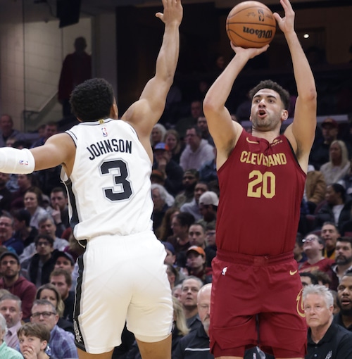 Cavs Vs. Spurs Injury News: Game Day Report (March 27) Cavs Vs. Spurs Injury News: Game Day Report (March 27)