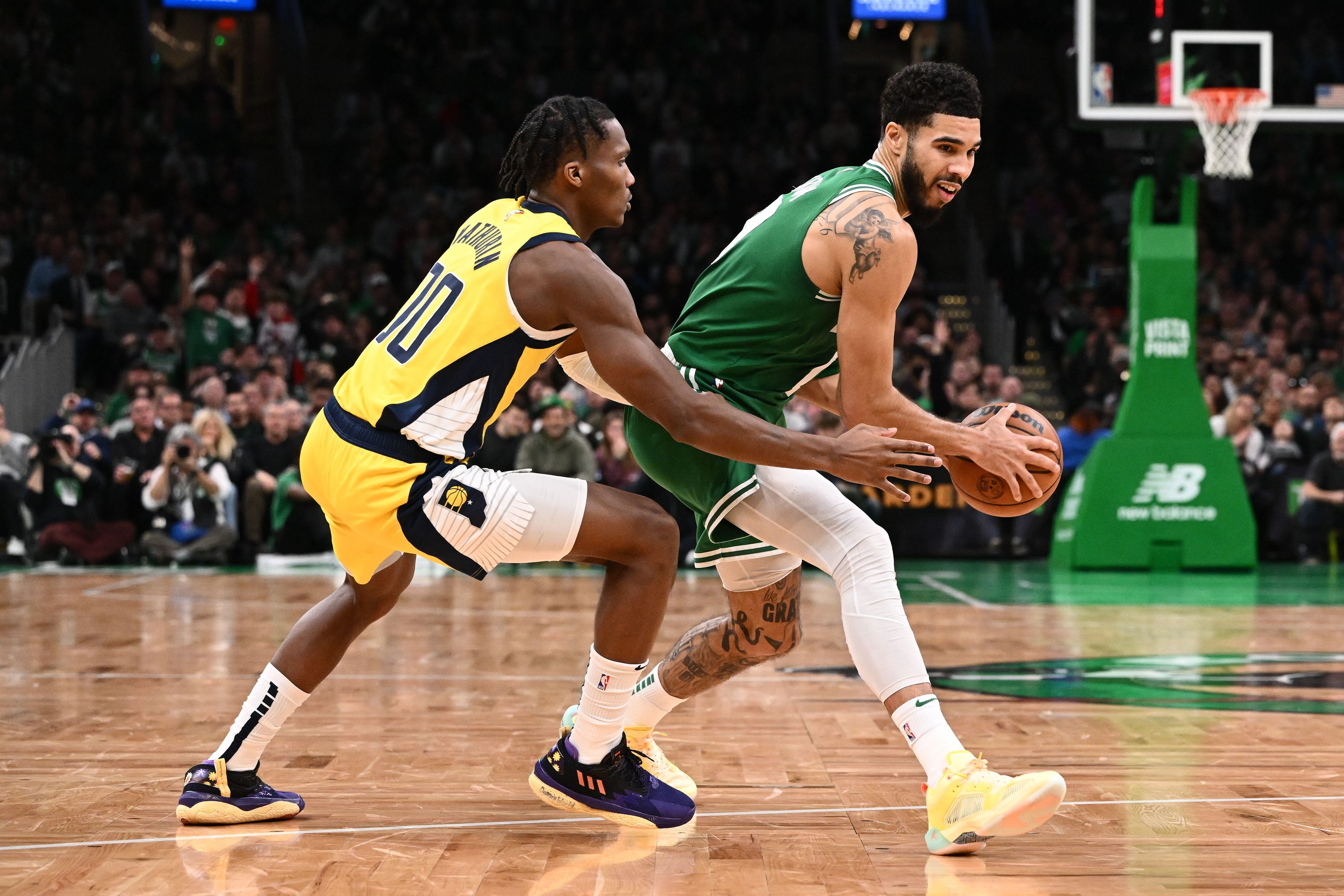 Celtics Duo's Unlikely 40-Point Performances In Same Game Celtics Duo's Unlikely 40-Point Performances In Same Game