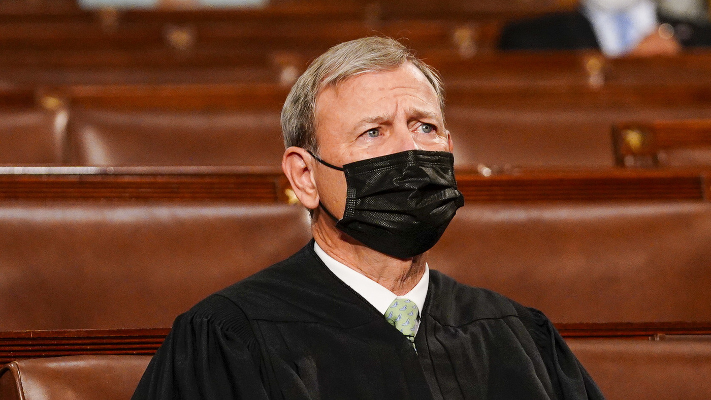 Chief Justice Roberts Shares How He Handled Identity Mix-Up Chief Justice Roberts Shares How He Handled Identity Mix-Up