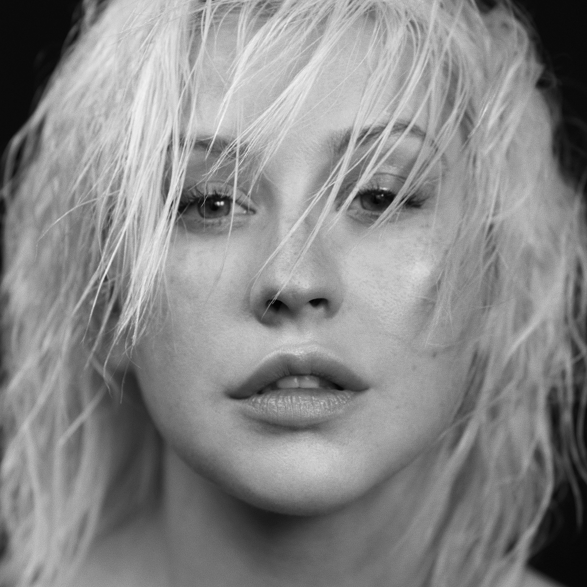 Christina Aguilera's New Video: A Transformation That Defies Age? Christina Aguilera's New Video: A Transformation That Defies Age?