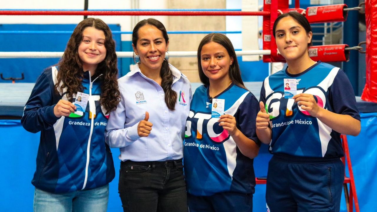 Cinco Uruguayos Buscan Apoyo Para El Mundial De Karate Full Contact