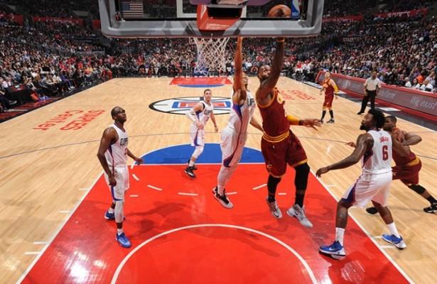 Clippers' Late-Game Push Fails Against Cavaliers Clippers' Late-Game Push Fails Against Cavaliers