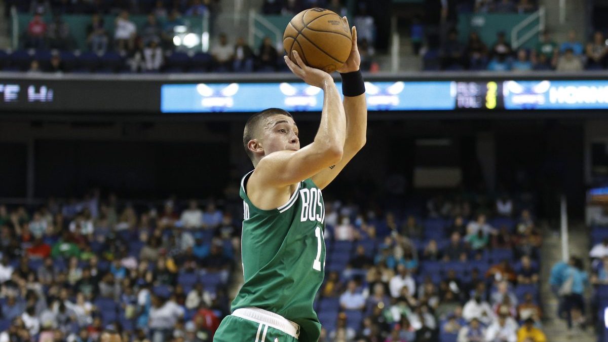 Converse Signs Celtics Guard Payton Pritchard Converse Signs Celtics Guard Payton Pritchard