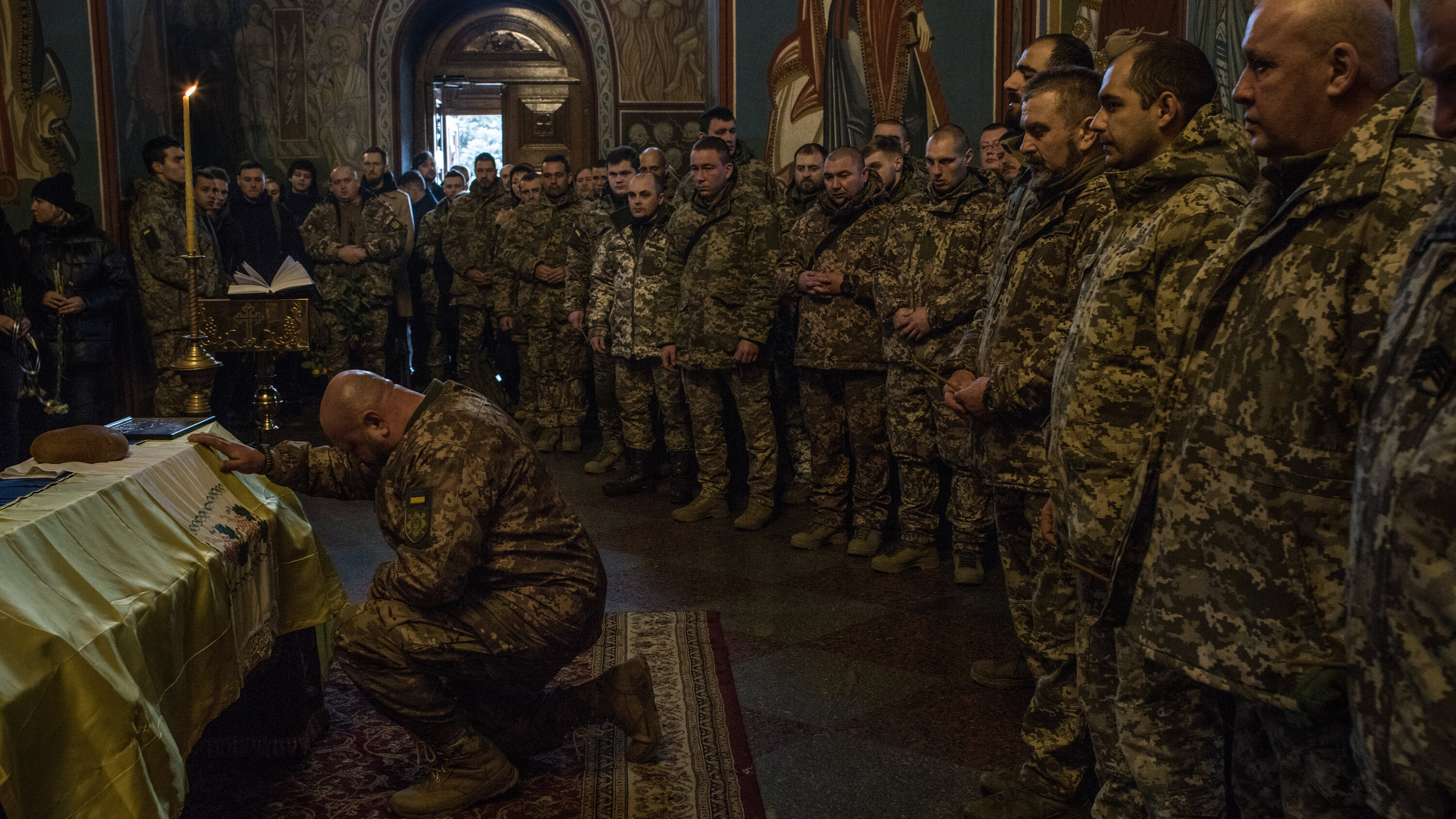 Corruption In Ukraine's Cemeteries: Officials Profiting From Fallen Soldiers Corruption In Ukraine's Cemeteries: Officials Profiting From Fallen Soldiers